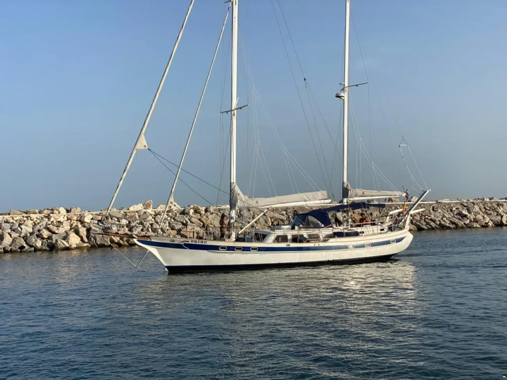 Ta Chiao CT-56 PILLIN 1992 navegando frente a Marbella